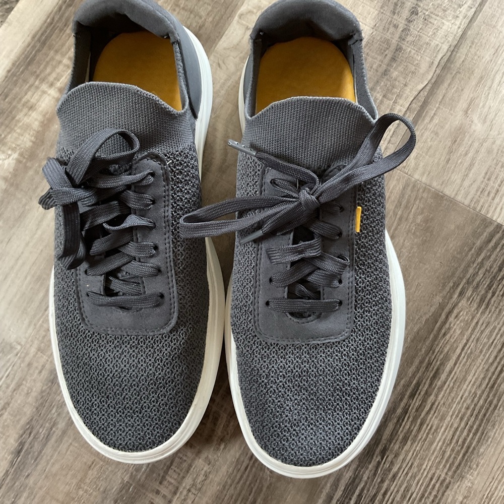 Casca Avro Knit Women's Size 10 Men's 8 Unisex Sneakers Gray